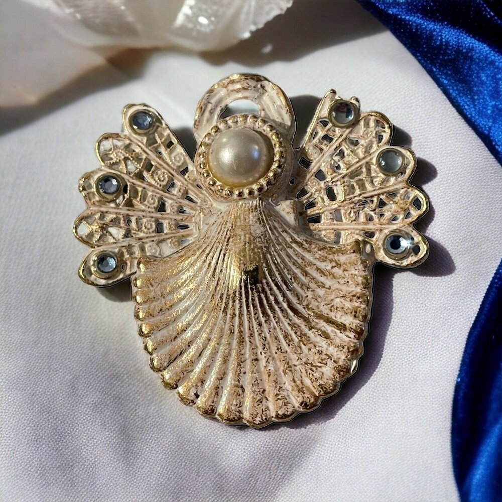 VTG KC Seashell Angel Antiqued Gold-tone Faux Pearl Brooch Pin Religious READ